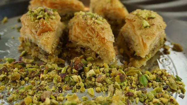 بقلاوة