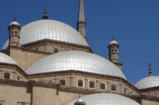 أهرامات الجيزة والقاهرة التاريخية